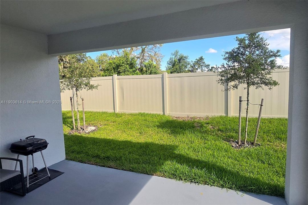 For Sale: $335,800 (3 beds, 2 baths, 1680 Square Feet)