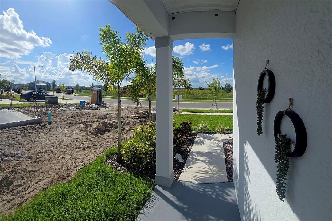 For Sale: $335,800 (3 beds, 2 baths, 1680 Square Feet)