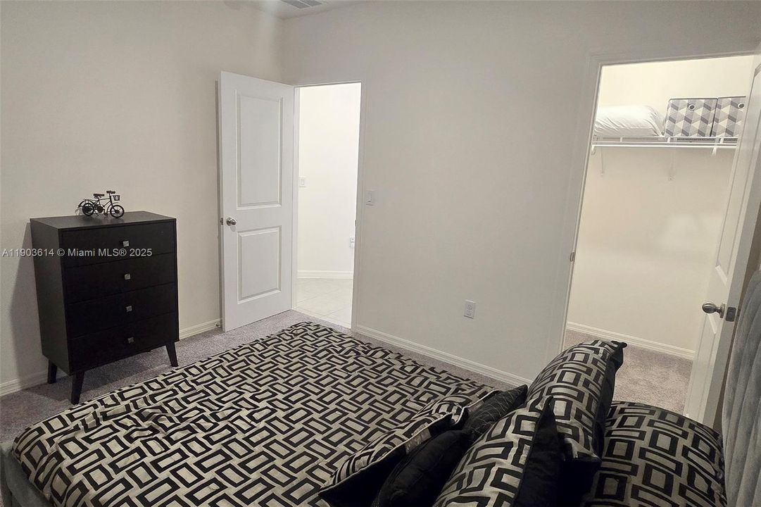 For Sale: $335,800 (3 beds, 2 baths, 1680 Square Feet)