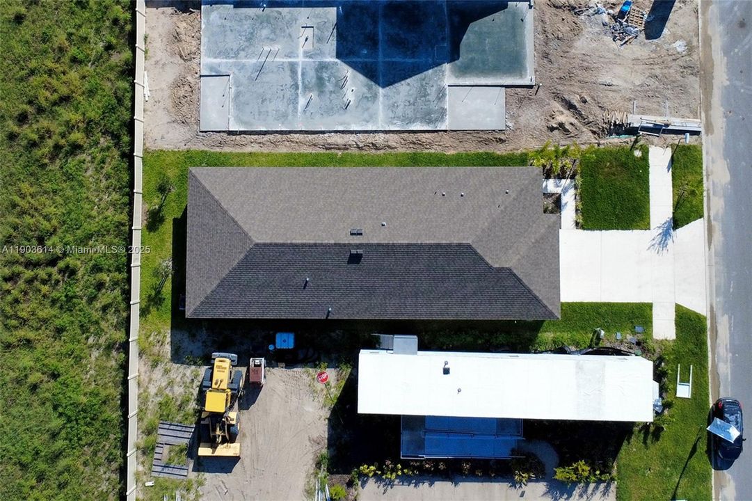 For Sale: $335,800 (3 beds, 2 baths, 1680 Square Feet)