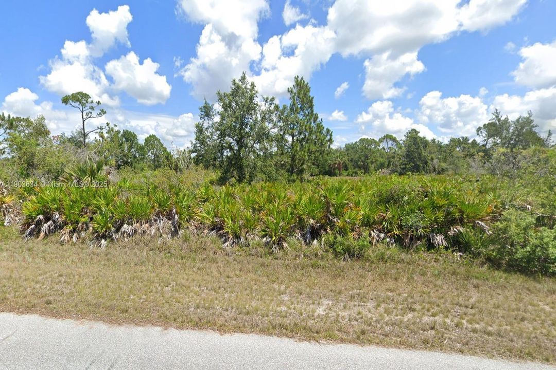 For Sale: $18,500 (0.23 acres)