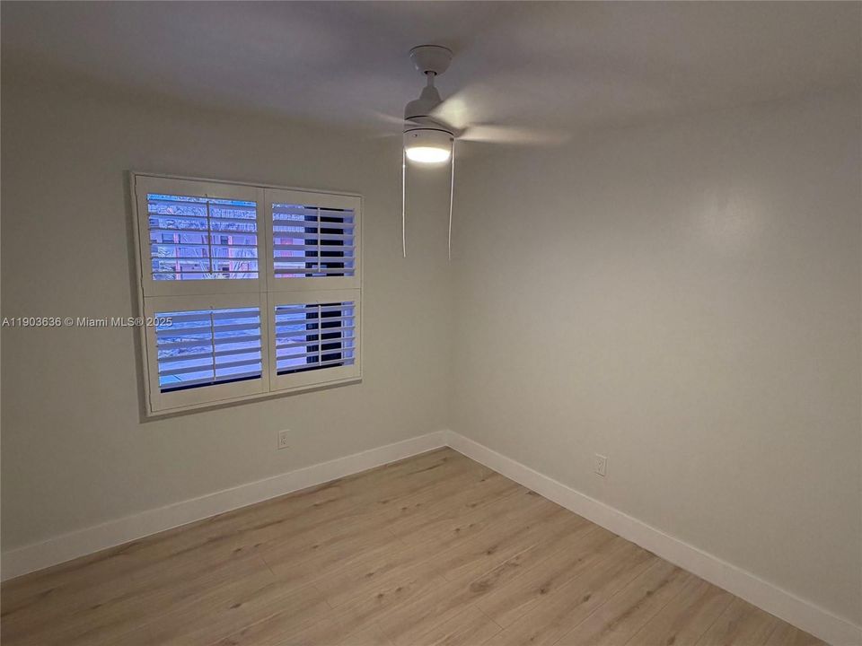 For Rent: $1,999 (2 beds, 2 baths, 970 Square Feet)