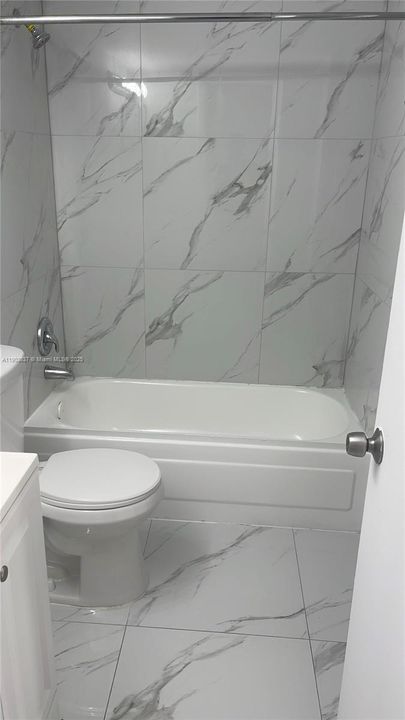 For Rent: $1,845 (2 beds, 1 baths, 728 Square Feet)