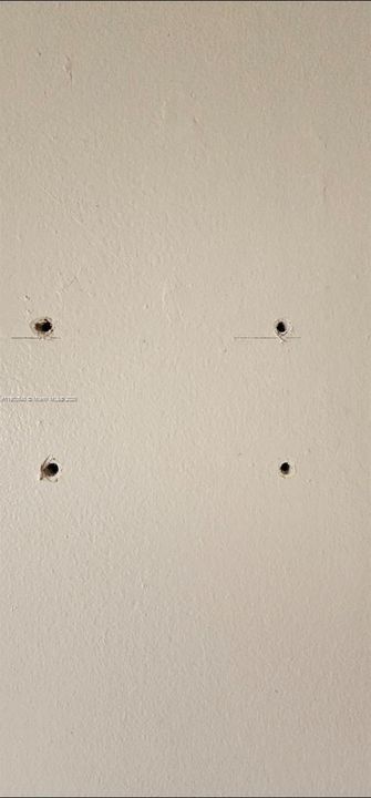 For Sale: $175,000 (2 beds, 2 baths, 920 Square Feet)