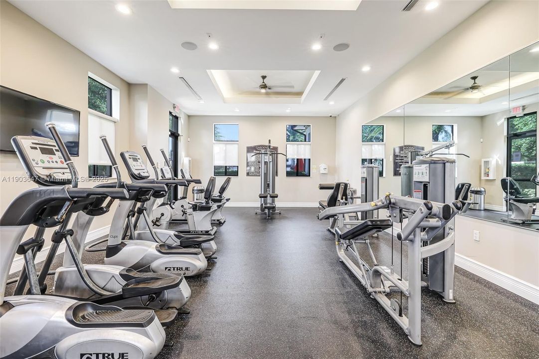 Active With Contract: $500,000 (3 beds, 2 baths, 1506 Square Feet)