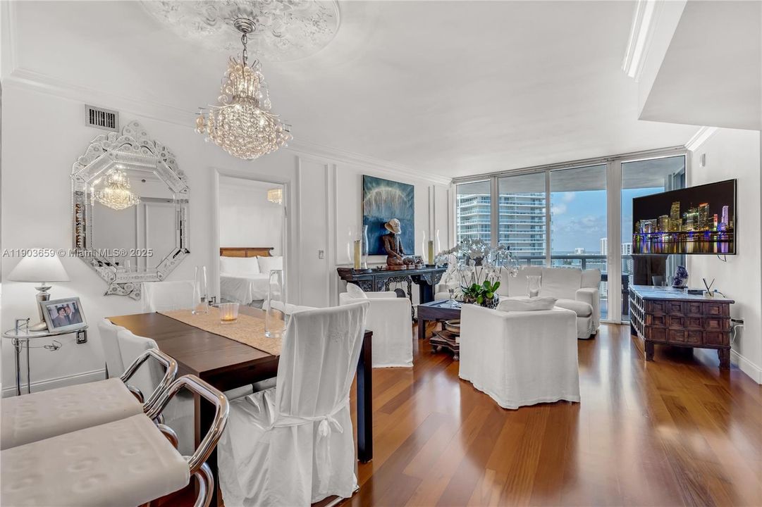 For Rent: $15,000 (2 beds, 2 baths, 1437 Square Feet)