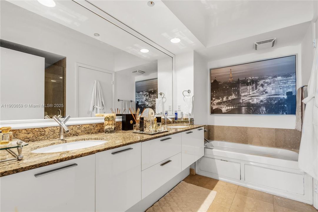 For Rent: $15,000 (2 beds, 2 baths, 1437 Square Feet)