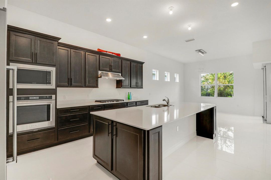 Gourmet Kitchen
