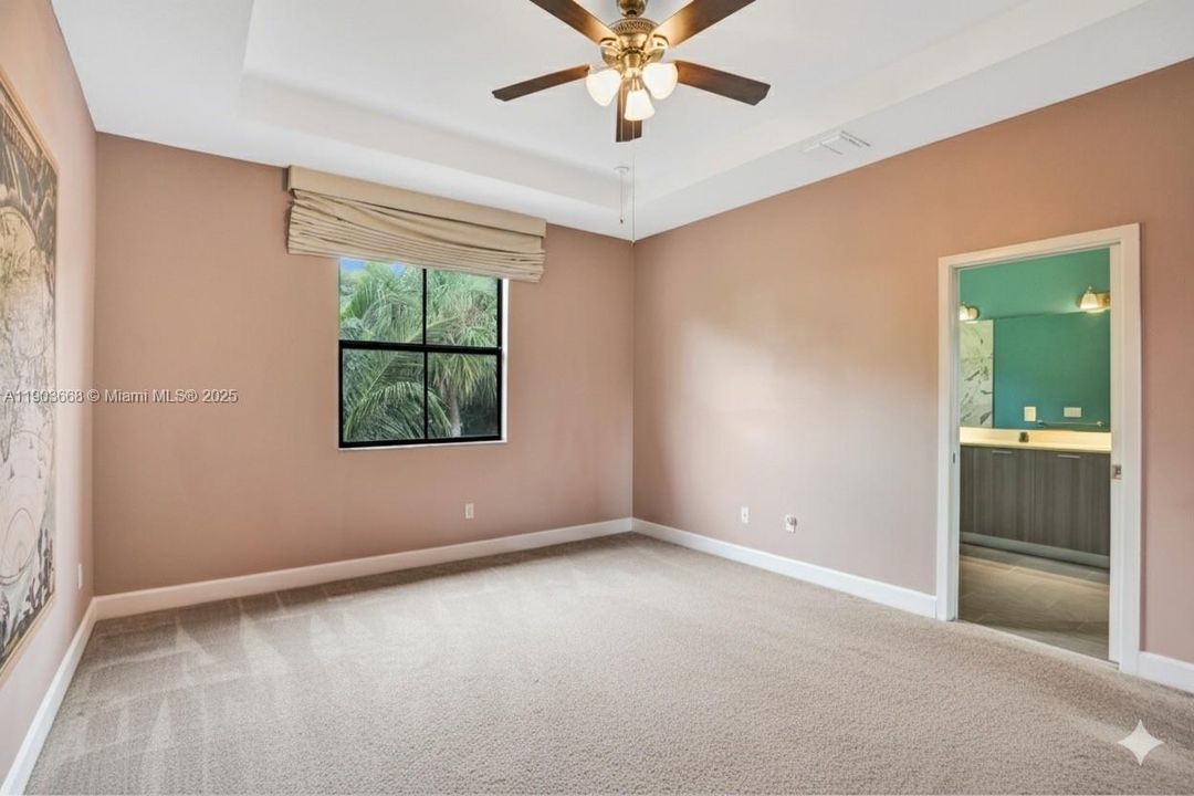 For Sale: $555,000 (3 beds, 2 baths, 1842 Square Feet)