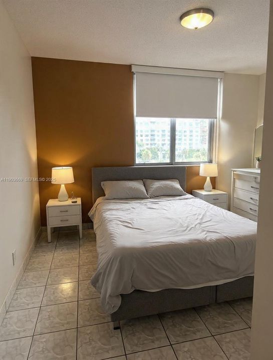 For Rent: $2,000 (2 beds, 2 baths, 1112 Square Feet)