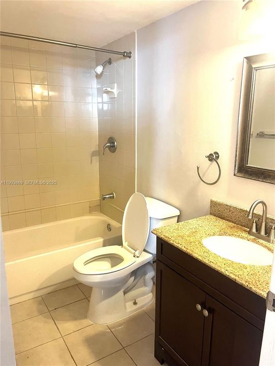 For Rent: $2,000 (2 beds, 2 baths, 1112 Square Feet)