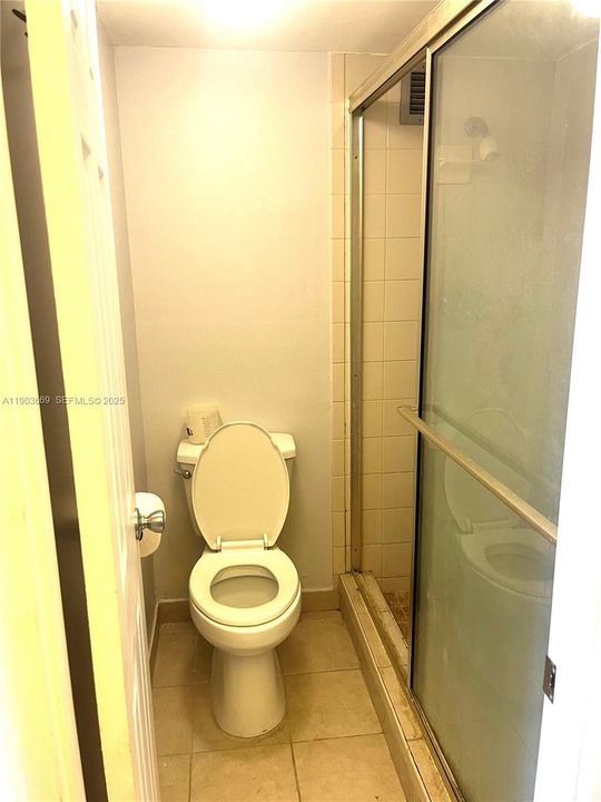 For Rent: $2,000 (2 beds, 2 baths, 1112 Square Feet)