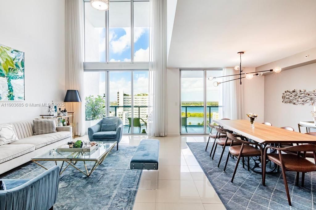 For Rent: $9,500 (3 beds, 3 baths, 2498 Square Feet)