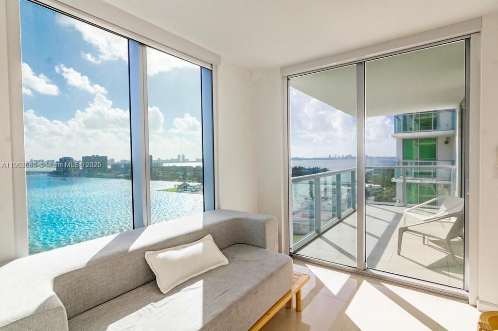 For Rent: $9,500 (3 beds, 3 baths, 2498 Square Feet)