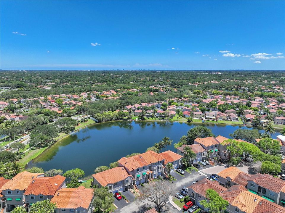 For Sale: $463,000 (3 beds, 3 baths, 1848 Square Feet)