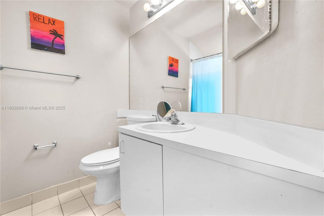 For Sale: $463,000 (3 beds, 3 baths, 1848 Square Feet)