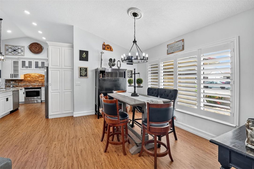 Active With Contract: $675,000 (3 beds, 2 baths, 2279 Square Feet)