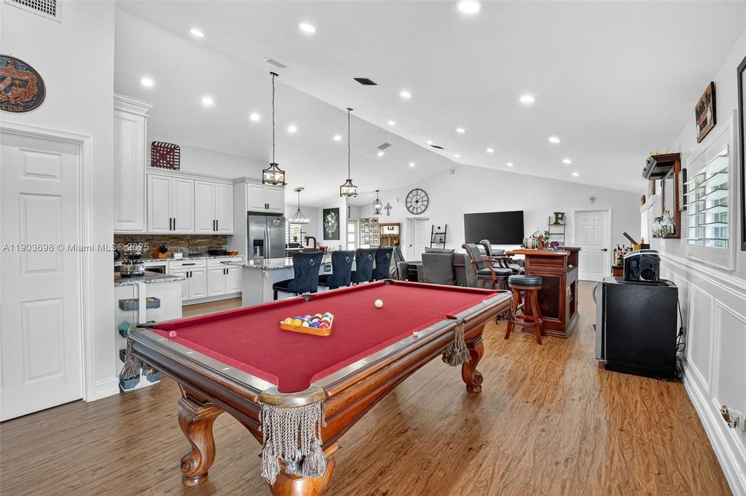 Active With Contract: $675,000 (3 beds, 2 baths, 2279 Square Feet)