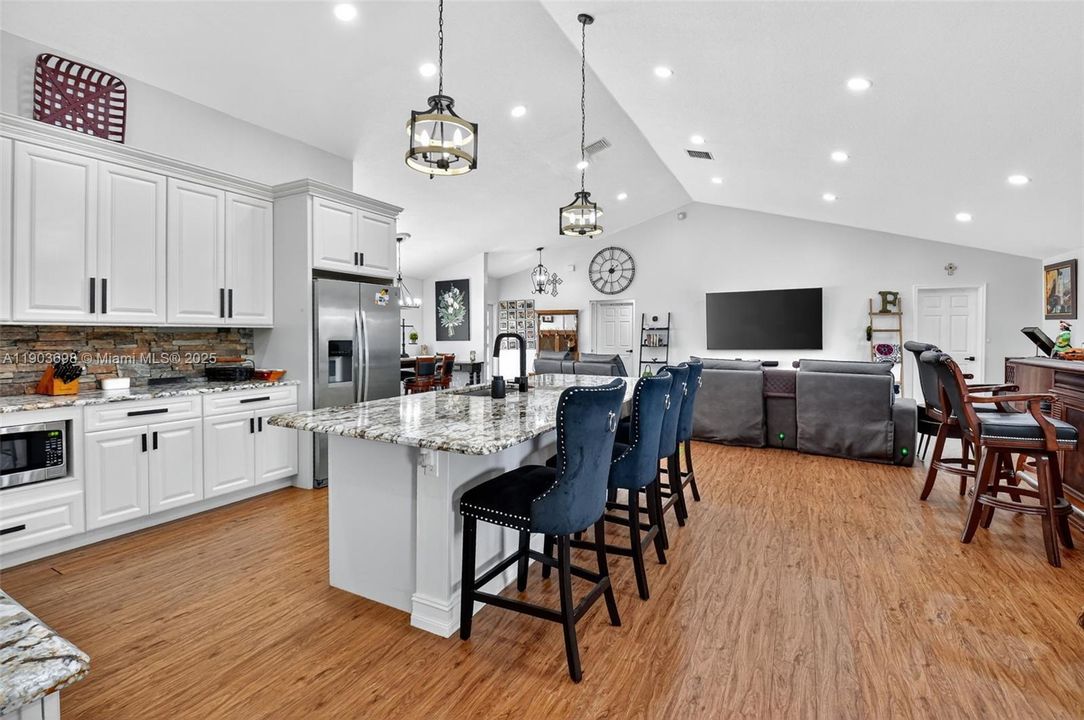 Active With Contract: $675,000 (3 beds, 2 baths, 2279 Square Feet)