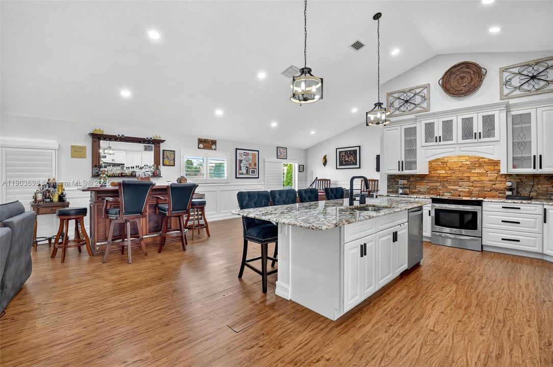 Active With Contract: $675,000 (3 beds, 2 baths, 2279 Square Feet)