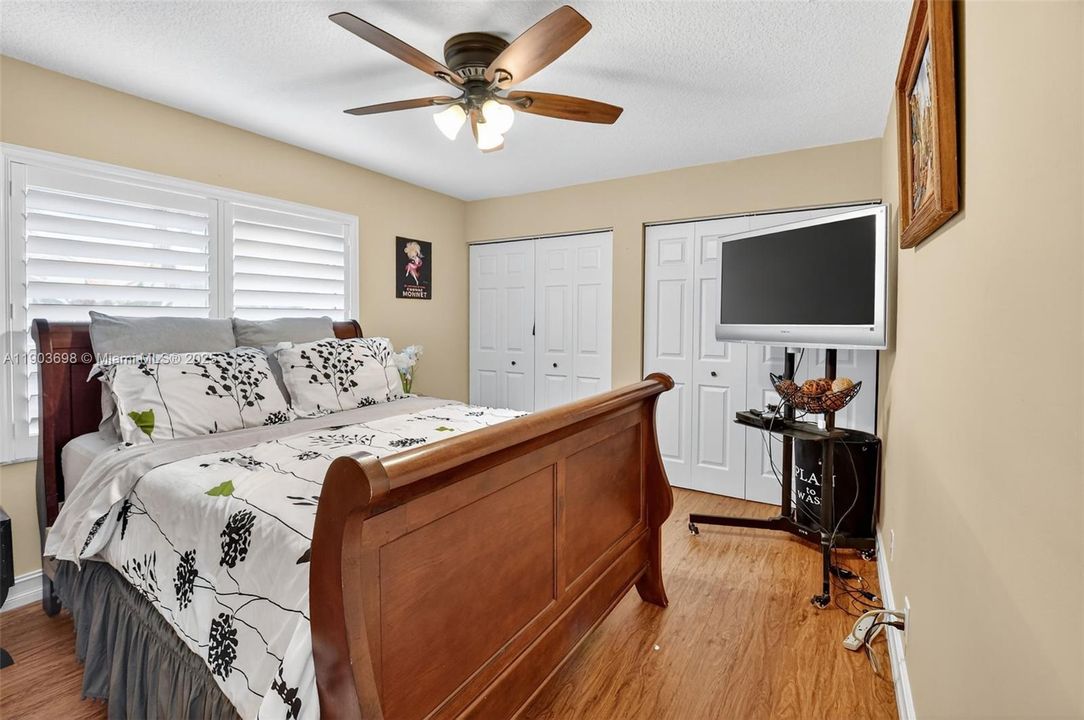 Active With Contract: $675,000 (3 beds, 2 baths, 2279 Square Feet)