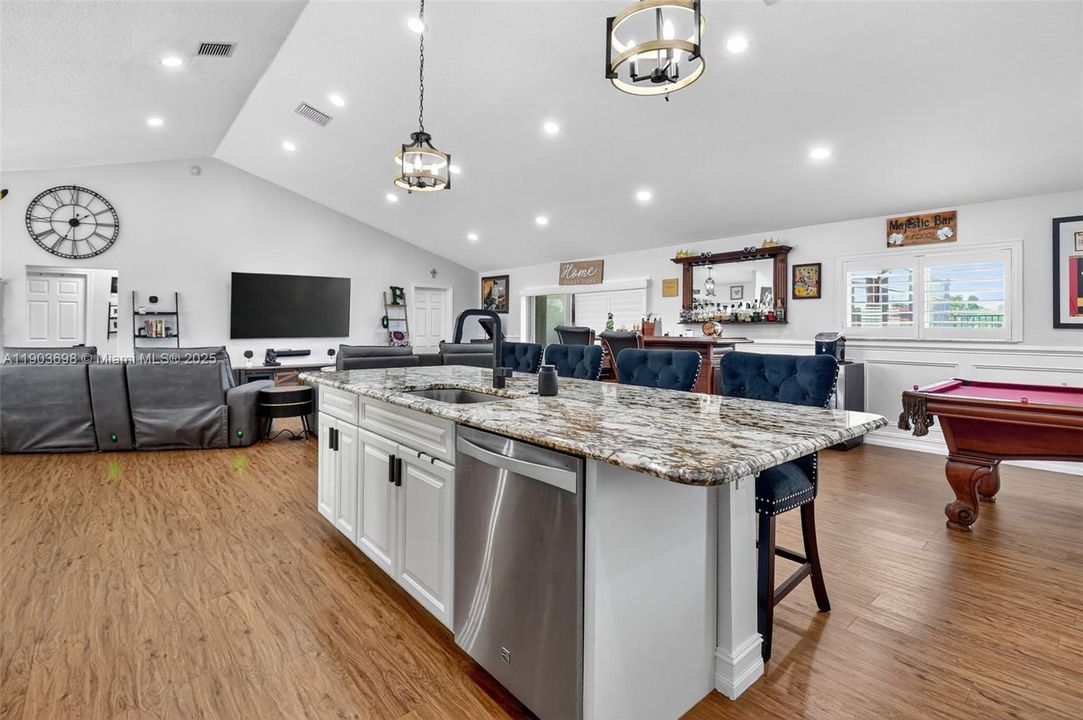 Active With Contract: $675,000 (3 beds, 2 baths, 2279 Square Feet)