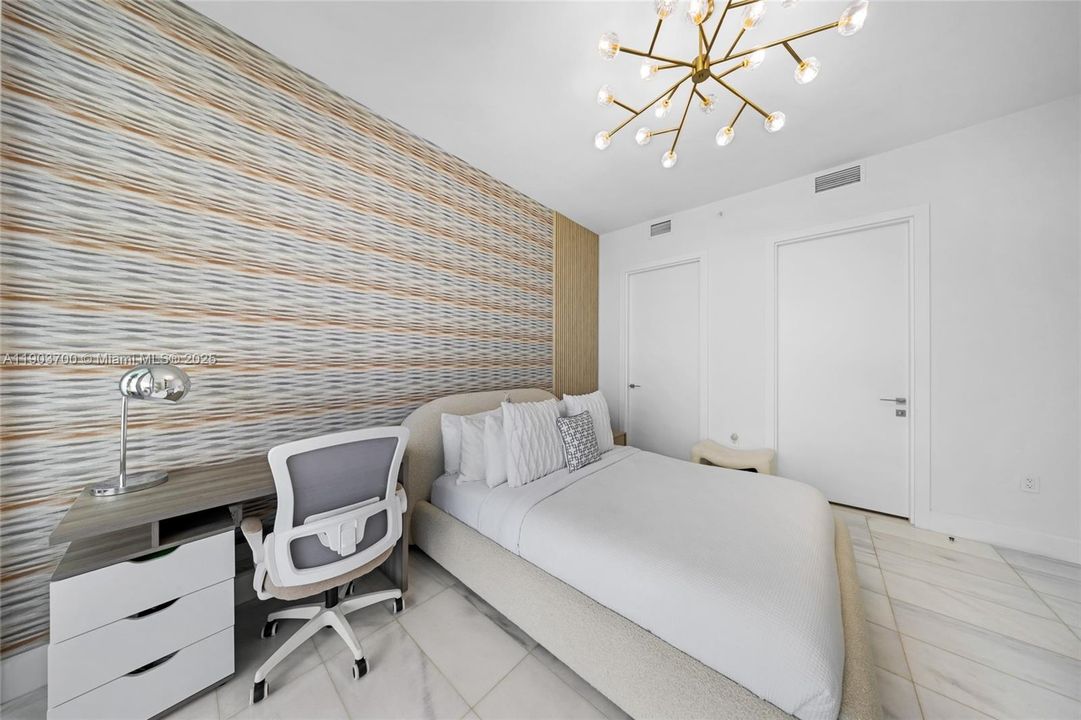 En Venta: $2,750,000 (3 camas, 3 baños, 2141 Pies cuadrados)