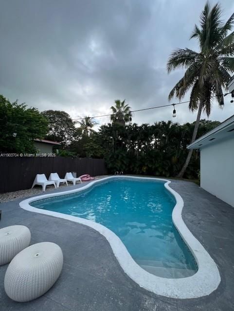 For Sale: $1,450,000 (4 beds, 2 baths, 1700 Square Feet)