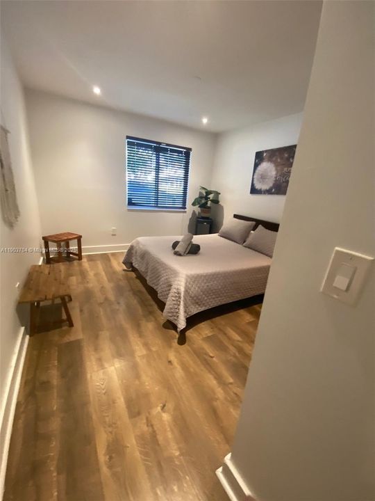 For Sale: $1,450,000 (4 beds, 2 baths, 1700 Square Feet)