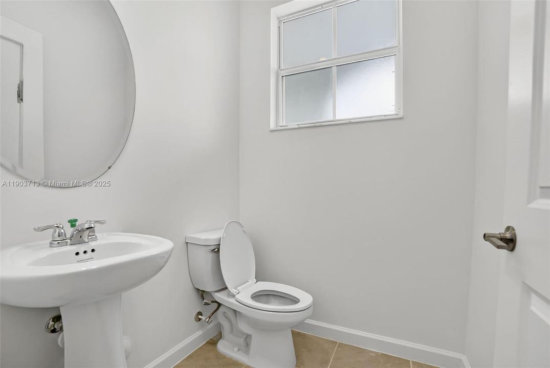 For Rent: $2,600 (3 beds, 2 baths, 0 Square Feet)