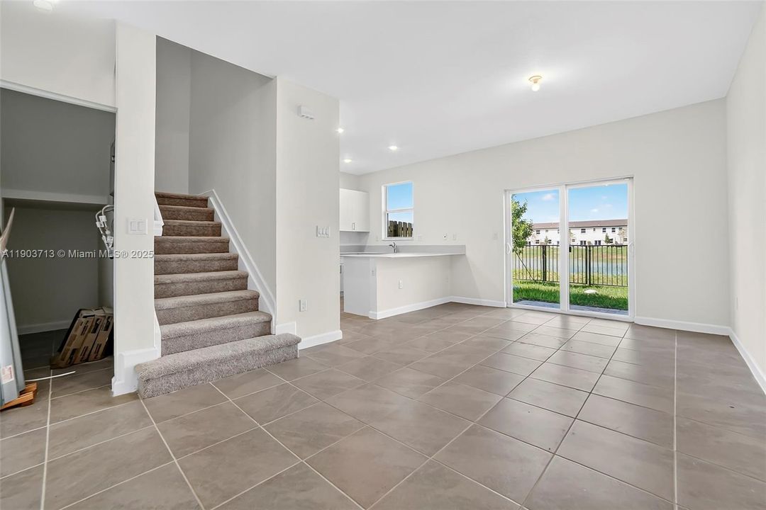 For Rent: $2,600 (3 beds, 2 baths, 0 Square Feet)