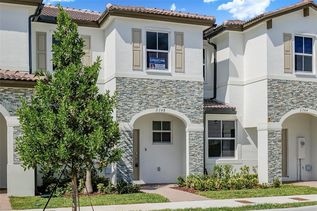 For Rent: $2,600 (3 beds, 2 baths, 0 Square Feet)