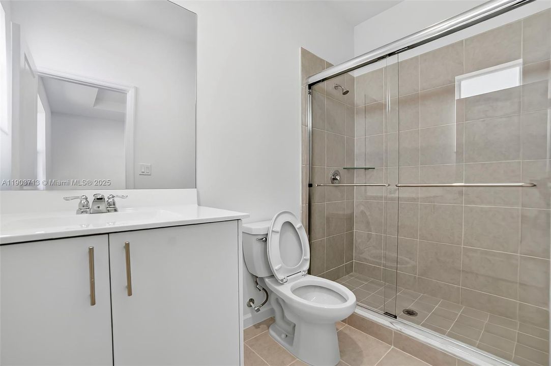 For Rent: $2,600 (3 beds, 2 baths, 0 Square Feet)