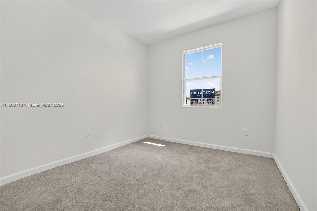 For Rent: $2,600 (3 beds, 2 baths, 0 Square Feet)