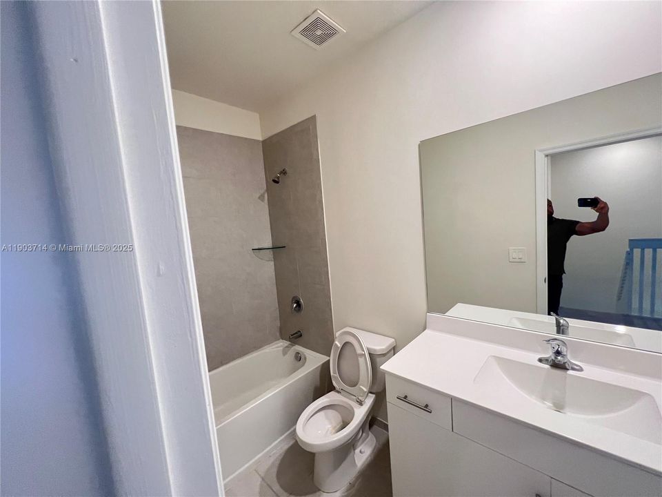 For Sale: $530,000 (3 beds, 2 baths, 1650 Square Feet)