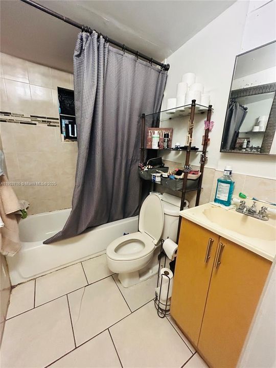 待售: $674,000 (0 贝兹, 0 浴室, 1847 平方英尺)