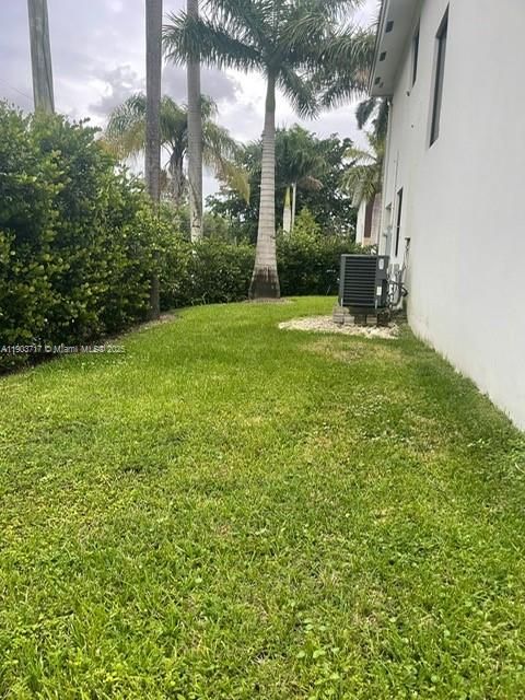 For Rent: $4,300 (4 beds, 2 baths, 2178 Square Feet)