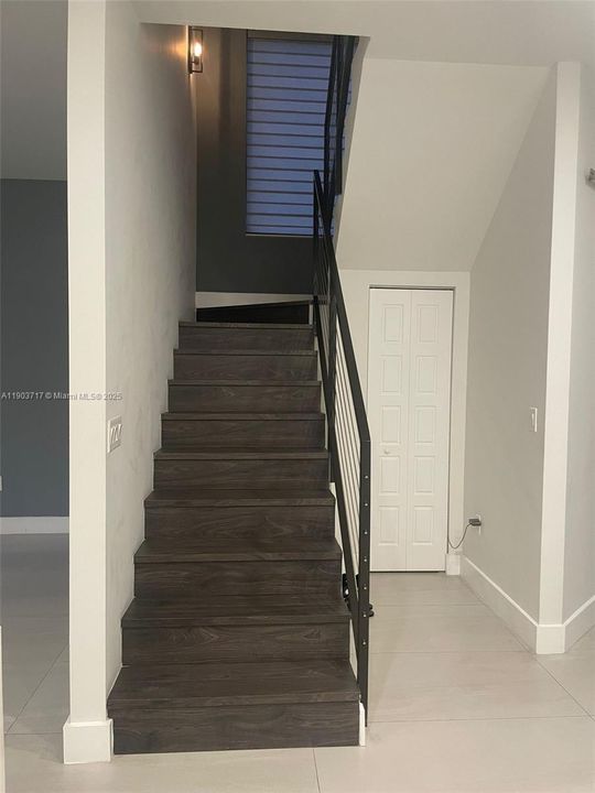 For Rent: $4,300 (4 beds, 2 baths, 2178 Square Feet)