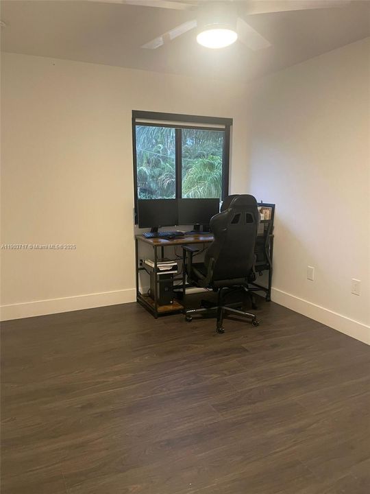 For Rent: $4,300 (4 beds, 2 baths, 2178 Square Feet)