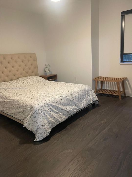 For Rent: $4,300 (4 beds, 2 baths, 2178 Square Feet)