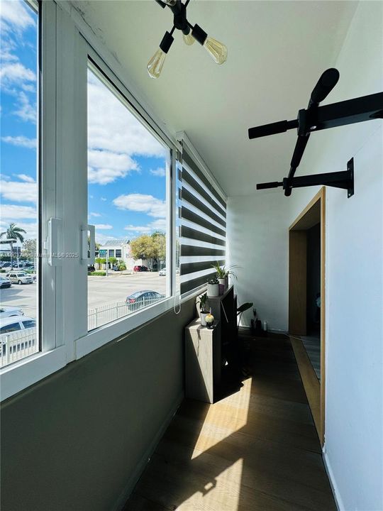 For Sale: $289,000 (3 beds, 2 baths, 1278 Square Feet)