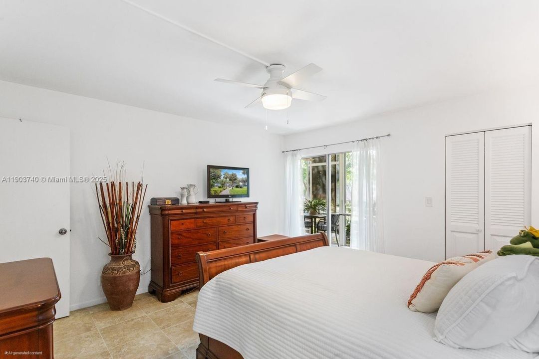 For Sale: $165,000 (2 beds, 2 baths, 1156 Square Feet)