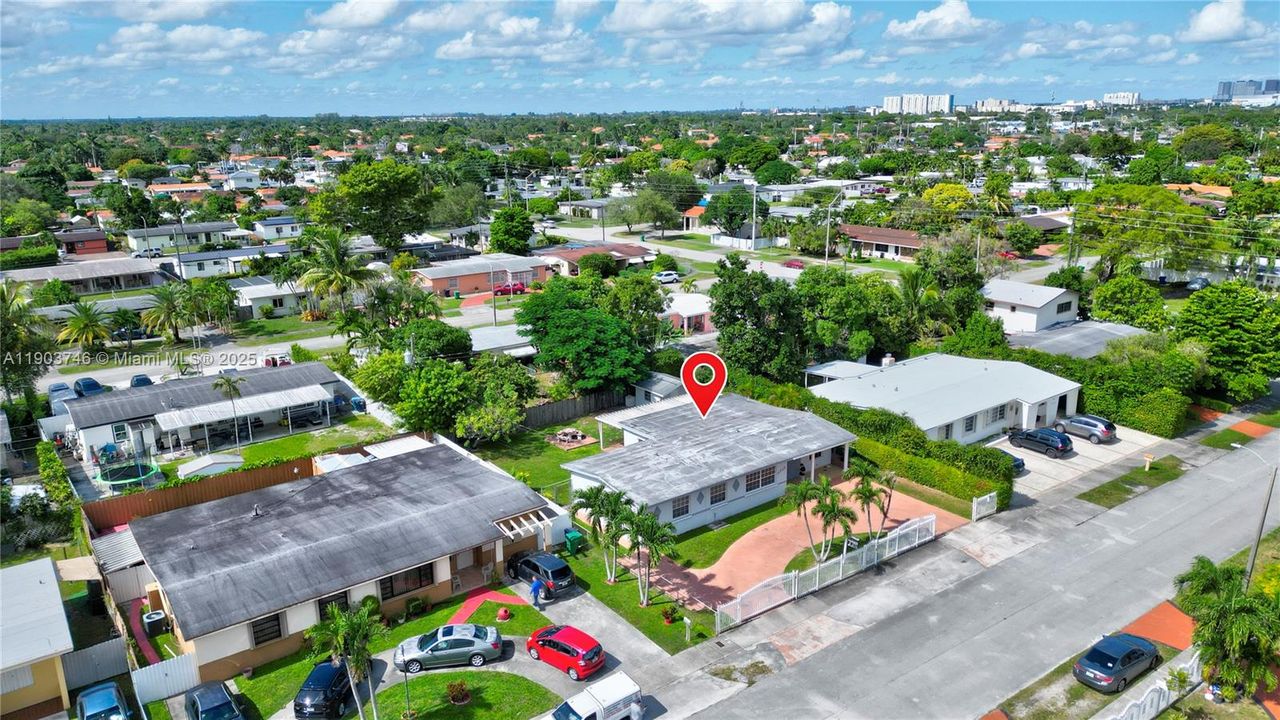 Active With Contract: $650,000 (4 beds, 2 baths, 1856 Square Feet)