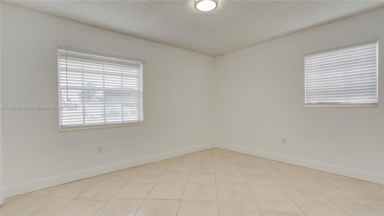 Active With Contract: $650,000 (4 beds, 2 baths, 1856 Square Feet)