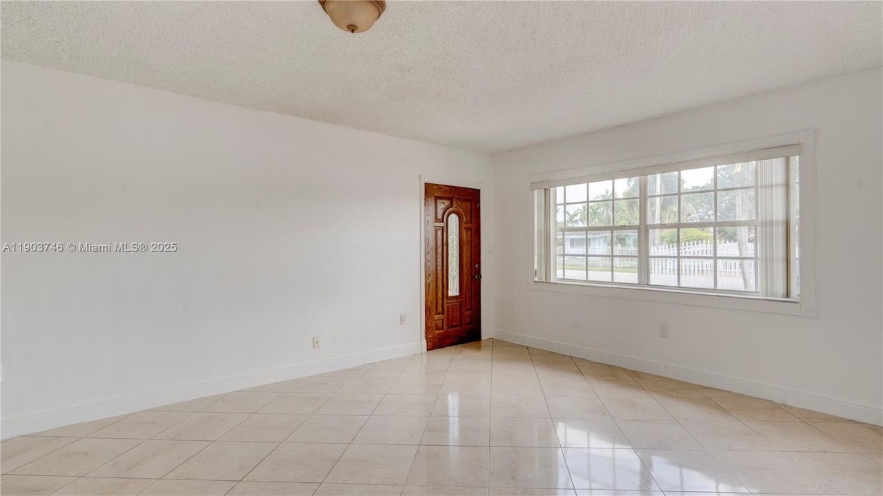 Active With Contract: $650,000 (4 beds, 2 baths, 1856 Square Feet)