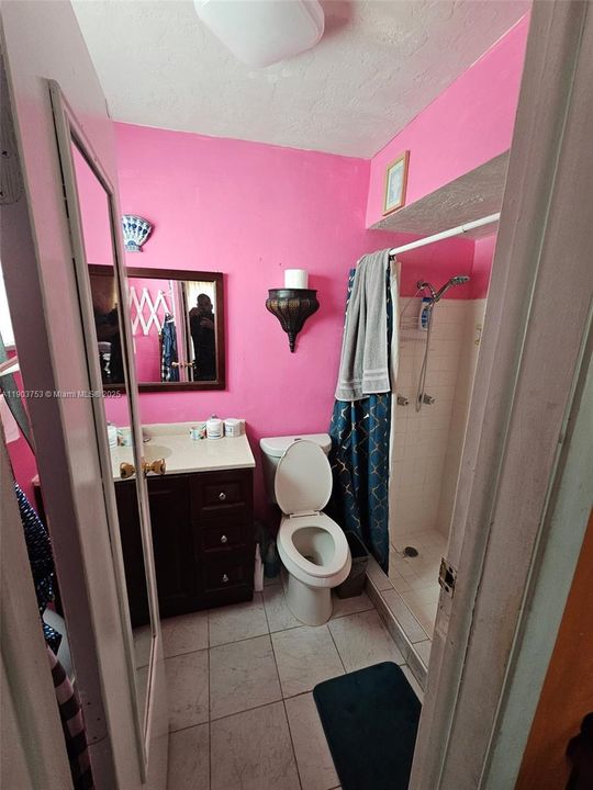 For Sale: $485,000 (3 beds, 2 baths, 1490 Square Feet)