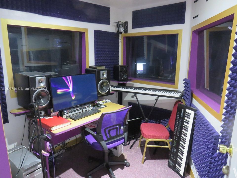 For Sale: $2,897,777 (0 beds, 0 baths, 0 Square Feet)