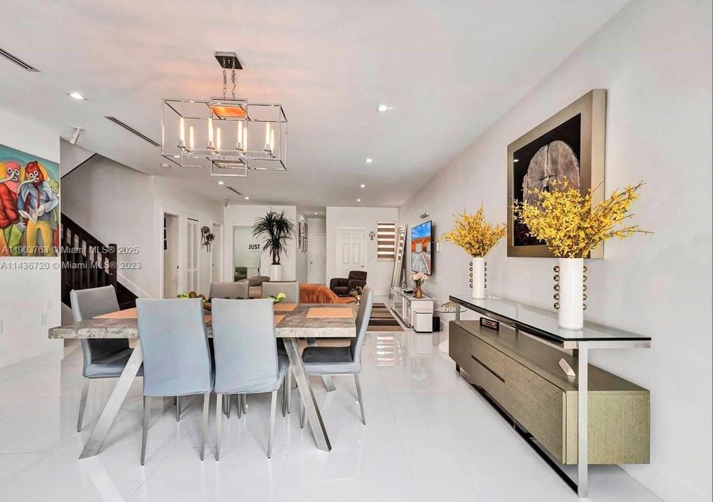 For Rent: $3,500 (3 beds, 3 baths, 1510 Square Feet)