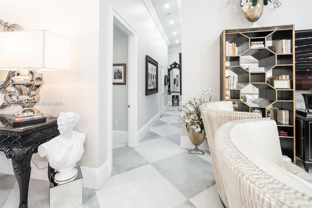 For Sale: $1,550,000 (3 beds, 3 baths, 2466 Square Feet)