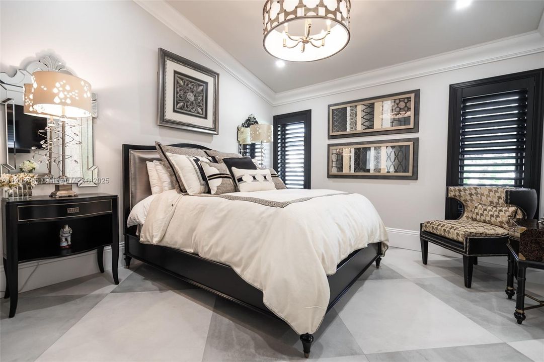 For Sale: $1,550,000 (3 beds, 3 baths, 2466 Square Feet)